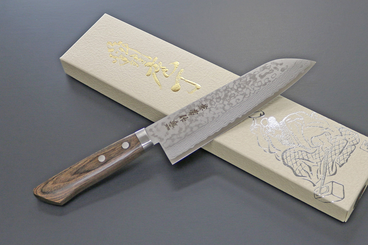 Kanetsune Santoku KC-370